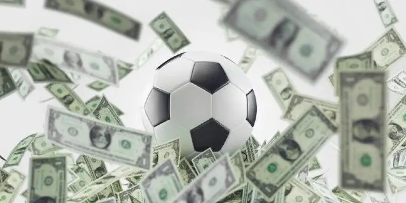 Phân tích ưu và nhược điểm của bóng đá gấp thếp